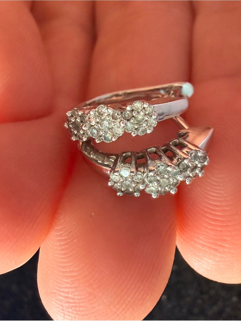 Zales 10k White Gold 1/4CT Diamond Floral Cluster Hoop Earrings - Picture 2 of 12